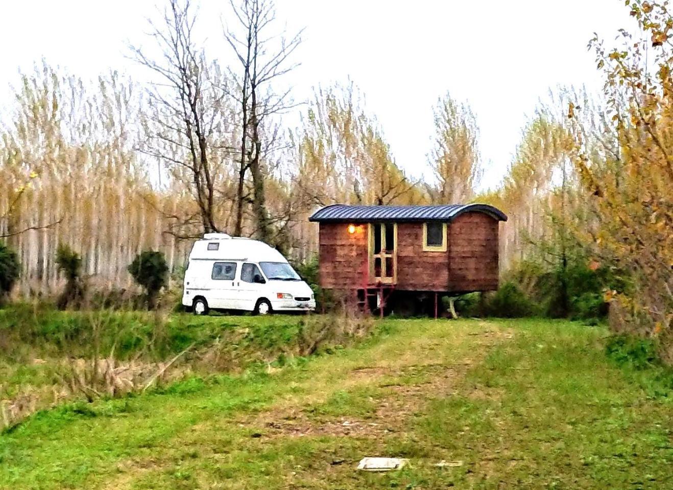 Casetta Sul Lago Albairate ภายนอก รูปภาพ